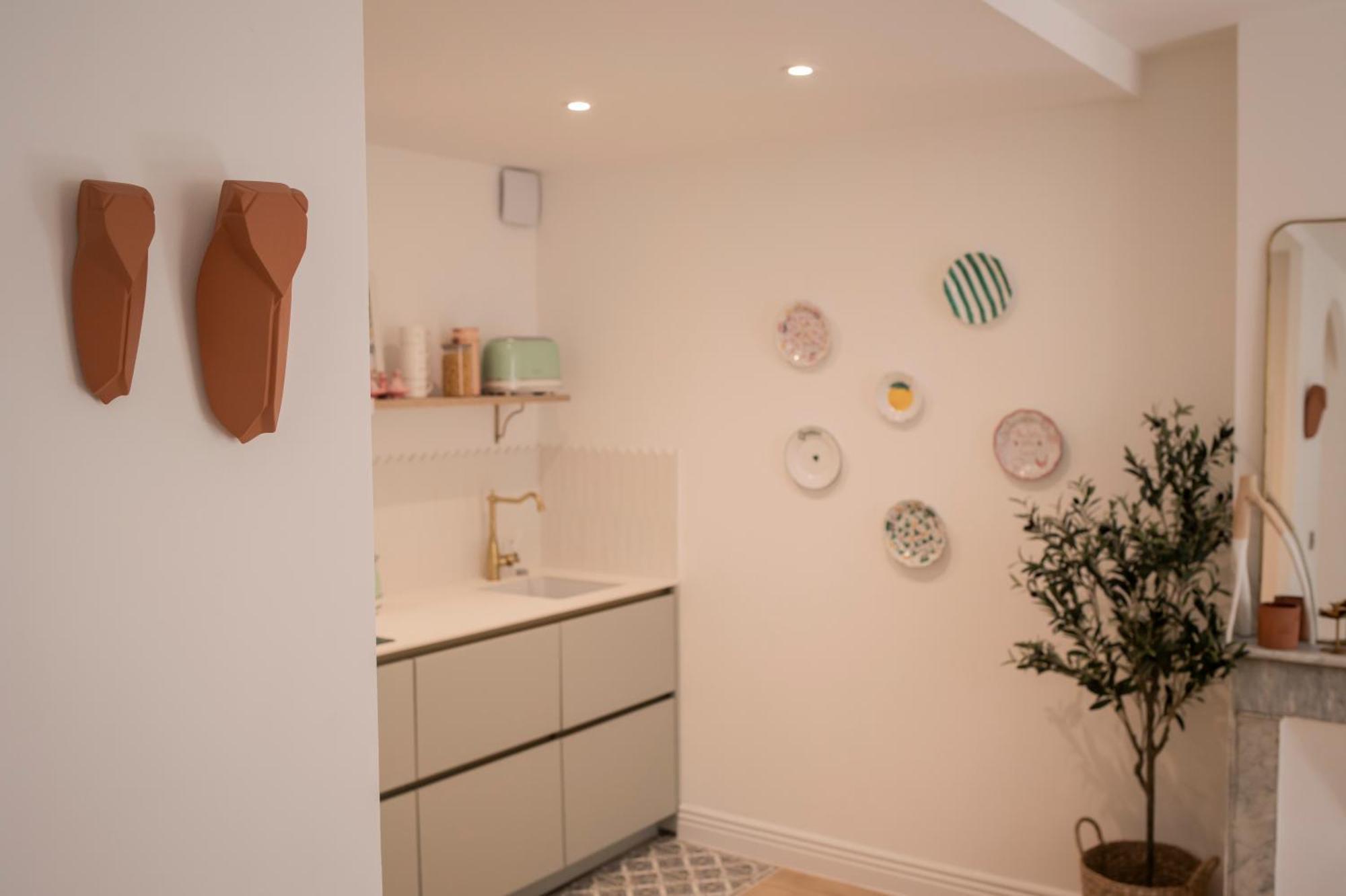 Appartement Coup De Coeur Centre Village Et Plage Climatise 3 Etoiles Terra Cigala Bandol Exterior foto